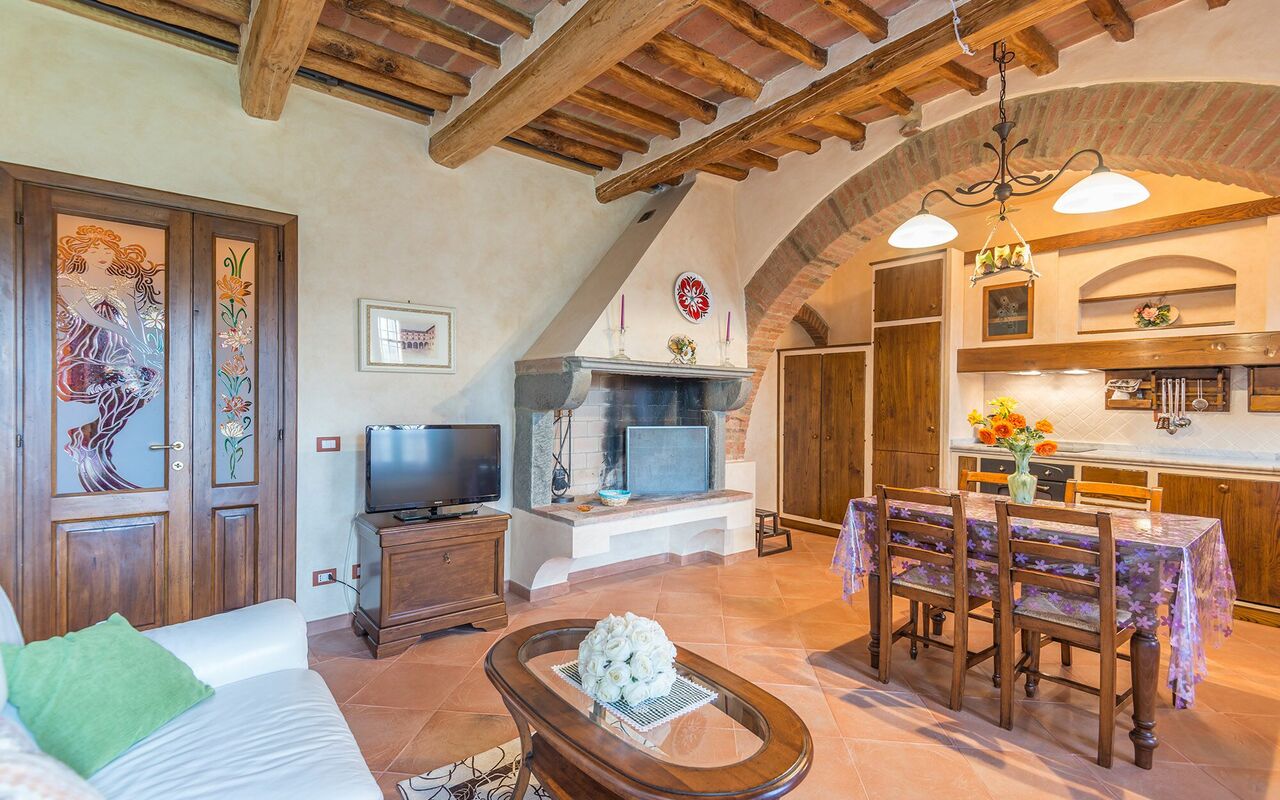 Alloggio Smeraldo: Cucina, Sala da pranzo, Soggiorno