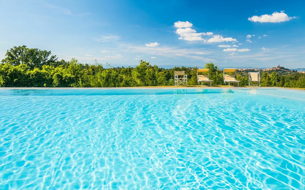 Moriolo: Piscina