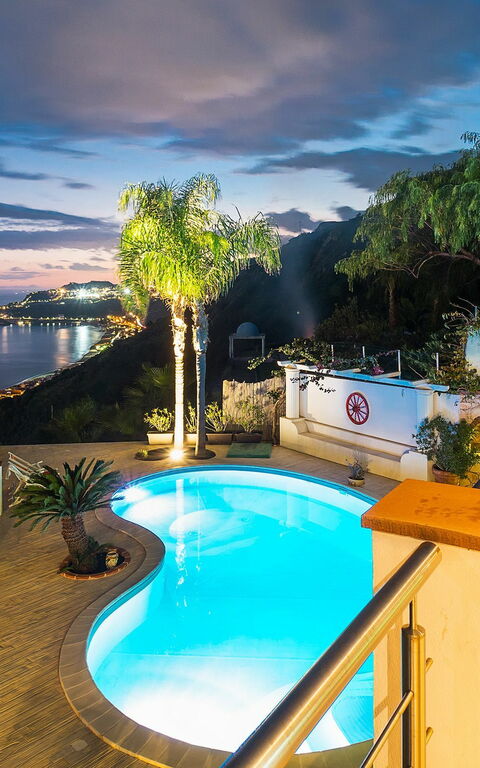 Villa Luce: all'aperto, Piscina