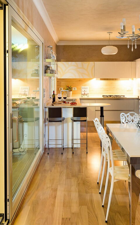 Villa Luce: Cucina, Sala da pranzo