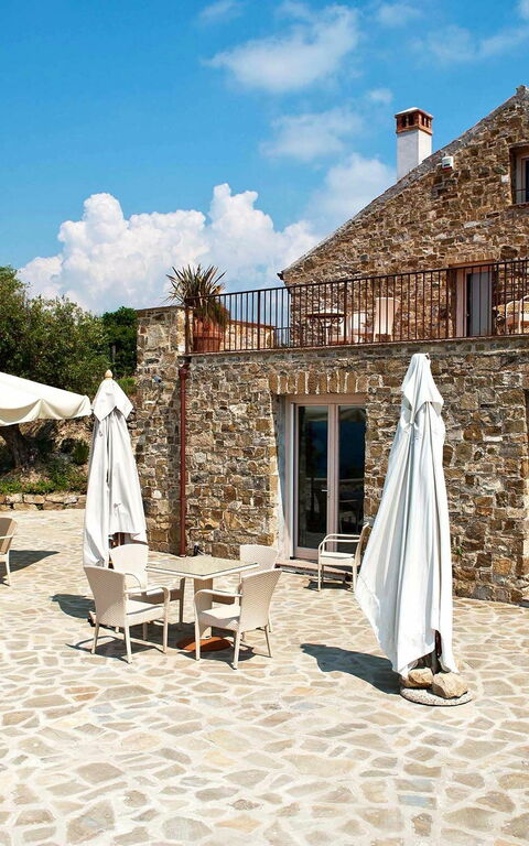 Villa Rupe Alta: Esterni