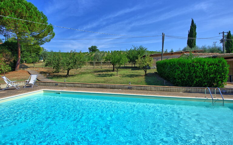 Villa Panizzi: Piscina