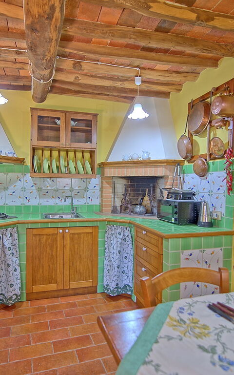 Casale Di Cozzile: Cucina, Sala da pranzo