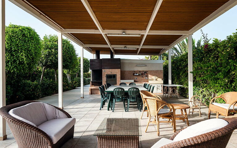 Donnalucata: all'aperto, Esterni, Giardino