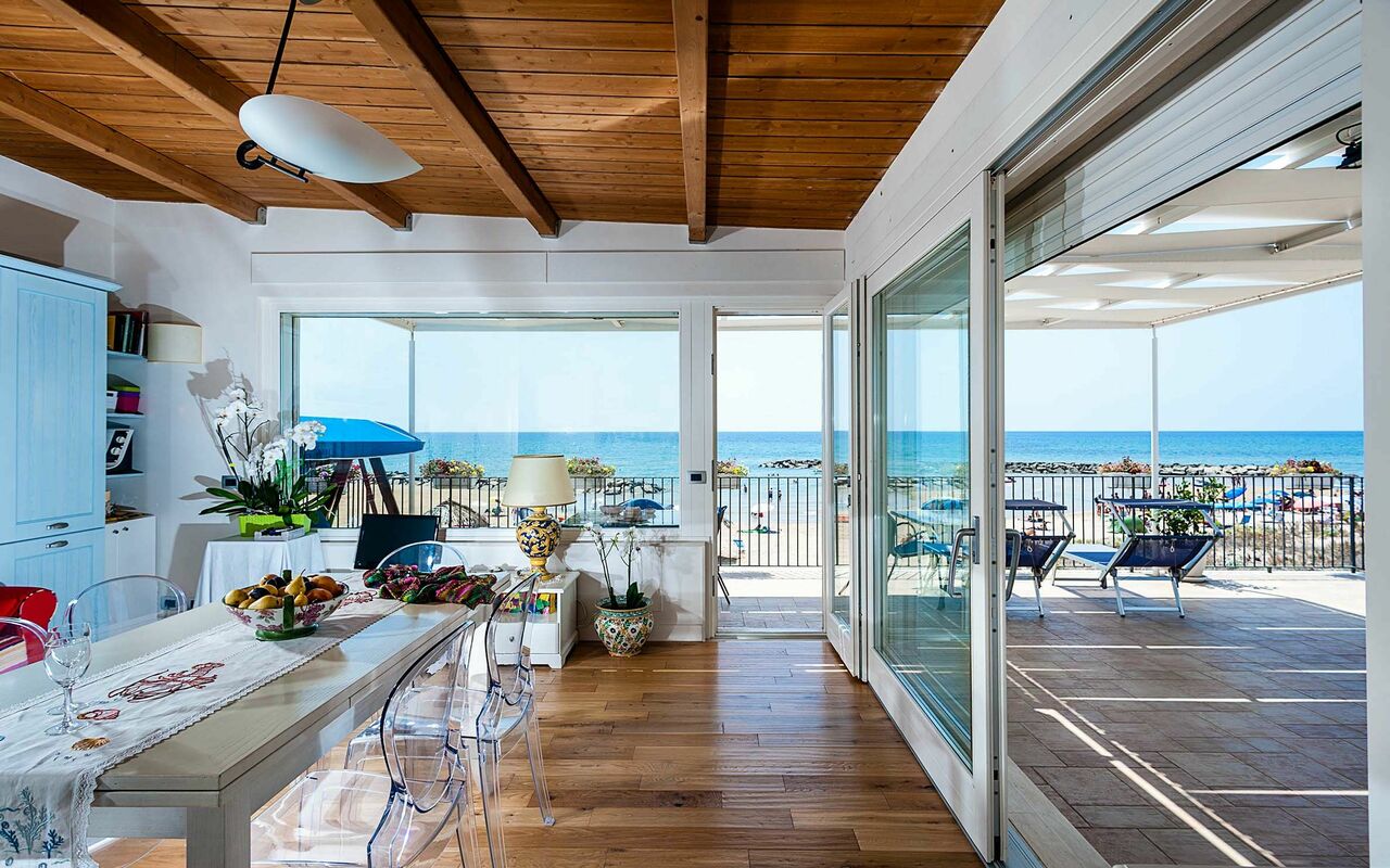 Alloggio Onda: Cucina, Sala da pranzo, Soggiorno