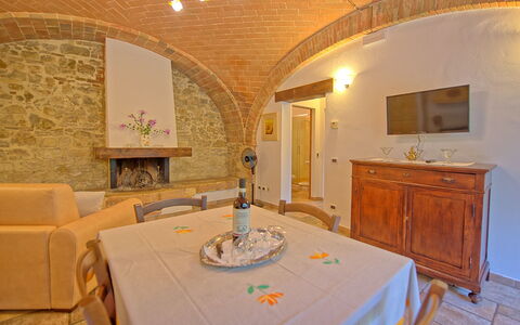 Alloggio Mulignone 6: Sala da pranzo, Soggiorno