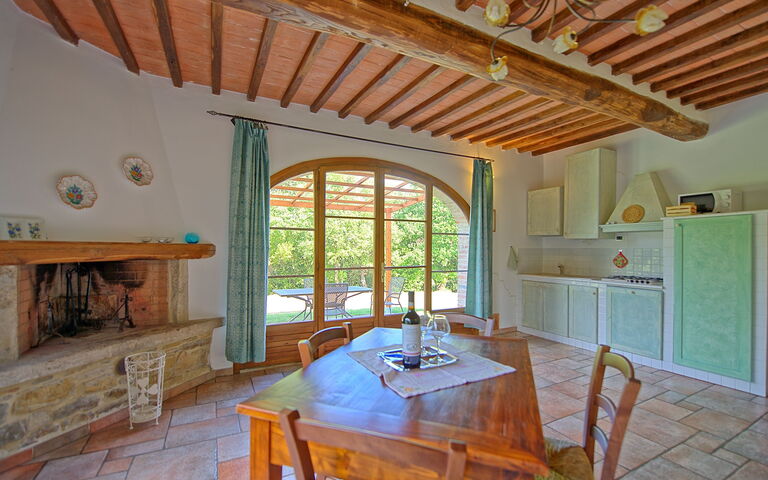 Alloggio Mulignone 2: Cucina, Sala da pranzo, Soggiorno