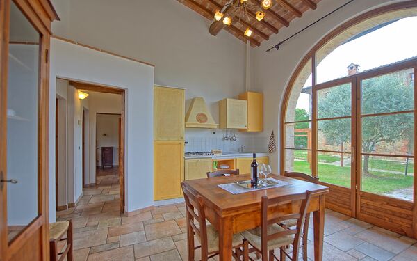 Alloggio Mulignone 3: Cucina, Sala da pranzo, Soggiorno