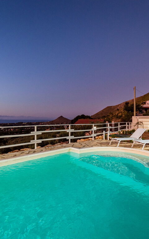 Villa Scire: Piscina