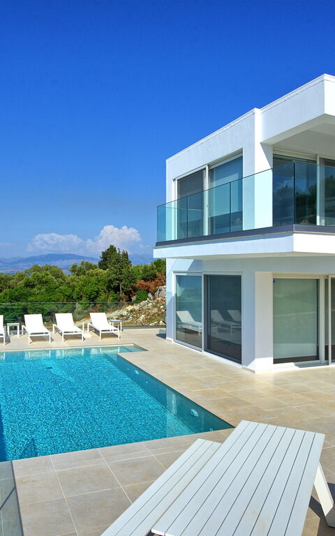 Villa Nafsika: Esterni, Piscina