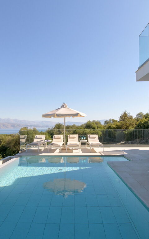 Villa Nafsika: all'aperto, Esterni, Piscina, Vista Panoramica