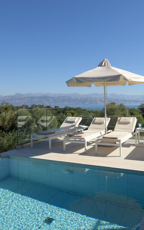 Villa Nafsika: all'aperto, Esterni, Piscina