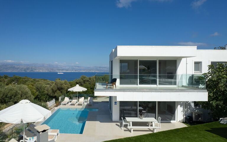 Villa Nafsika: all'aperto, Esterni, Piscina, Vista Panoramica