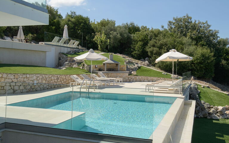 Villa Nafsika: all'aperto, Esterni, Giardino, Piscina