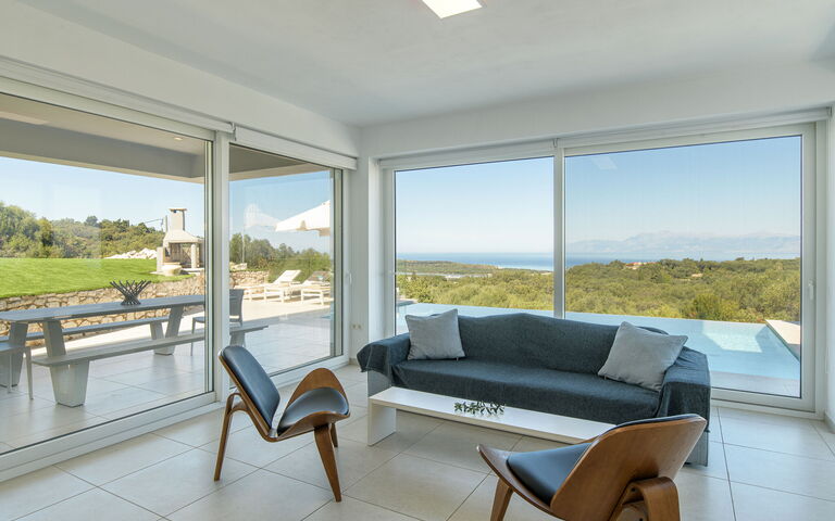 Villa Nafsika: Soggiorno