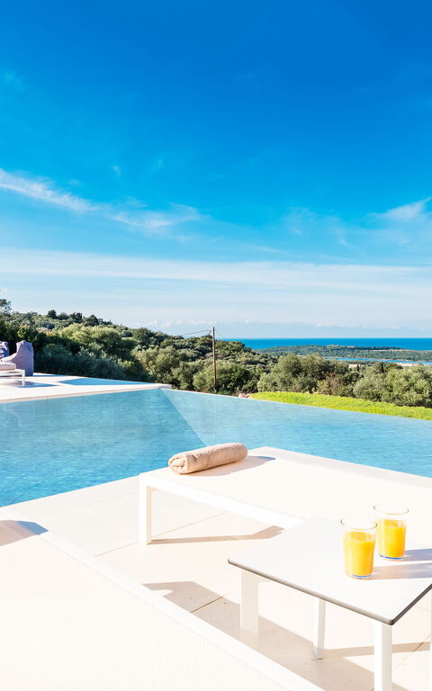 Villa Arete: Giardino, Piscina