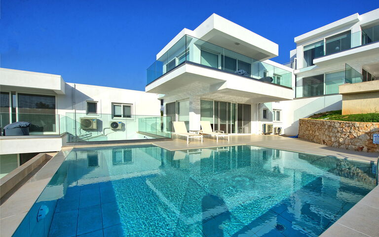 Villa Arete: all'aperto, Esterni, Piscina