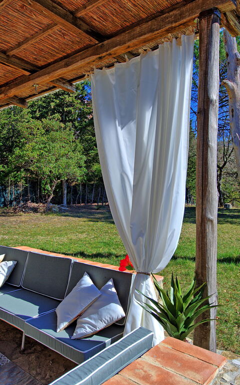 Casa Fioraie: all'aperto, Giardino