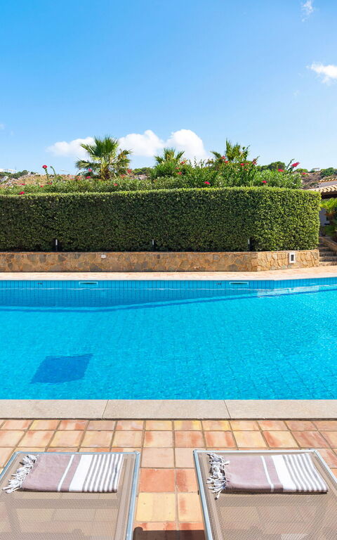 Villa Cala Mancina: all'aperto, Esterni, Piscina