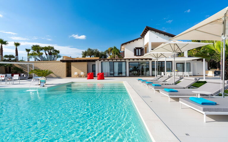 Villa Camemi: all'aperto, Estate, Esterni, Piscina