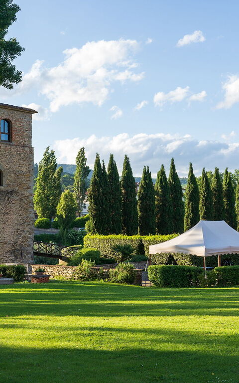 Santa Flora: all'aperto, Esterni, Giardino