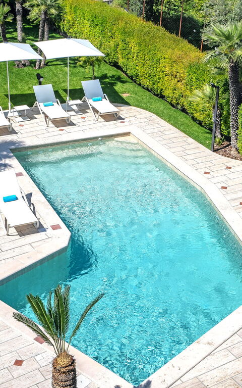 Villa Antonietta: all'aperto, Esterni, Giardino, Piscina