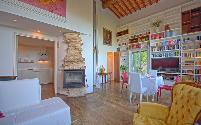 Villa Ancora: Sala da pranzo, Soggiorno