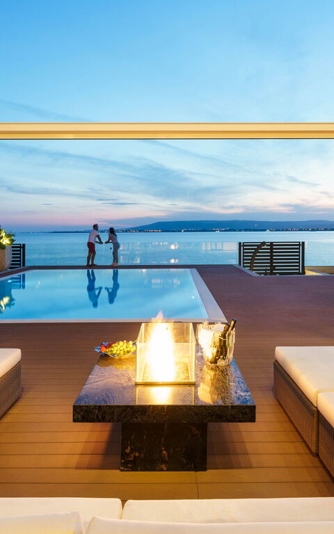 Villa Angelina: Balcone / Terrazza / Patio, Piscina