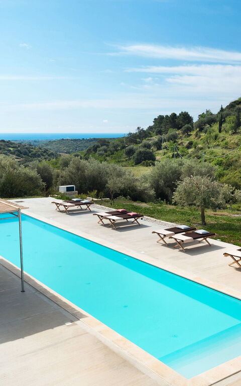 Villa Contra: all'aperto, Piscina