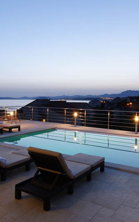 Villa Mermaid: all'aperto, Esterni, Piscina