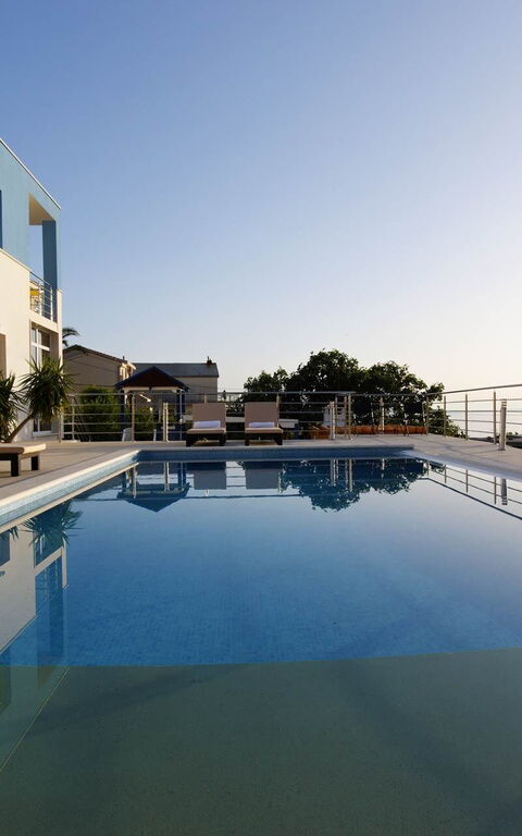 Villa Mermaid: all'aperto, Esterni, Piscina