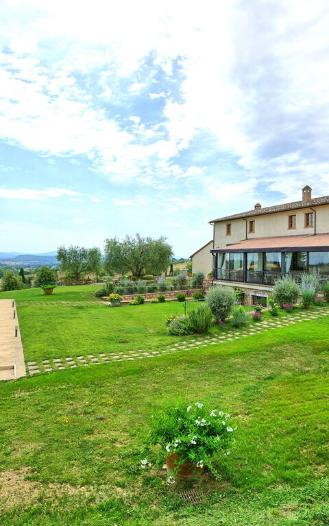 Villa Le Buche: all'aperto, Esterni, Giardino, Piscina
