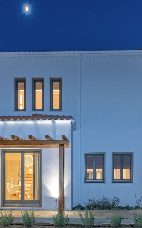 Villa Lyra: all'aperto, Esterni