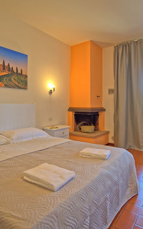 Nicola: Camera da letto