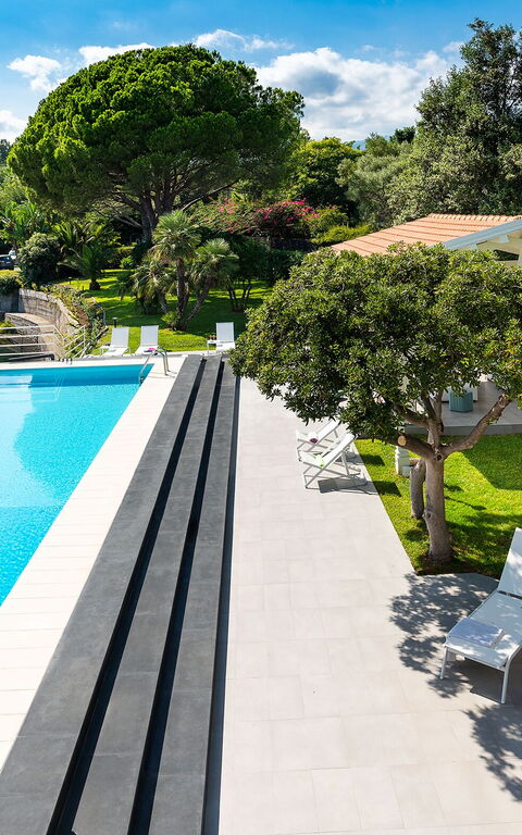 Villa Isabella: Giardino, Piscina