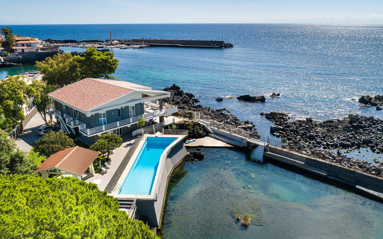 Villa Isabella: all'aperto, Estate, Piscina, Vista Panoramica