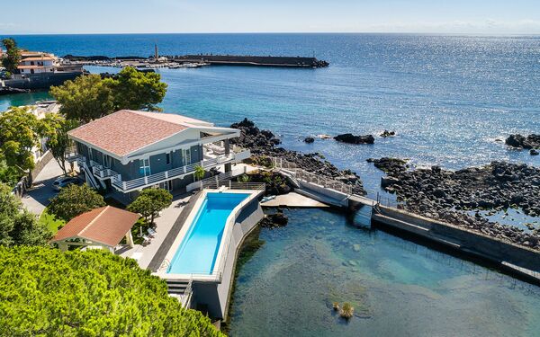 Villa Isabella: all'aperto, Estate, Piscina, Vista Panoramica