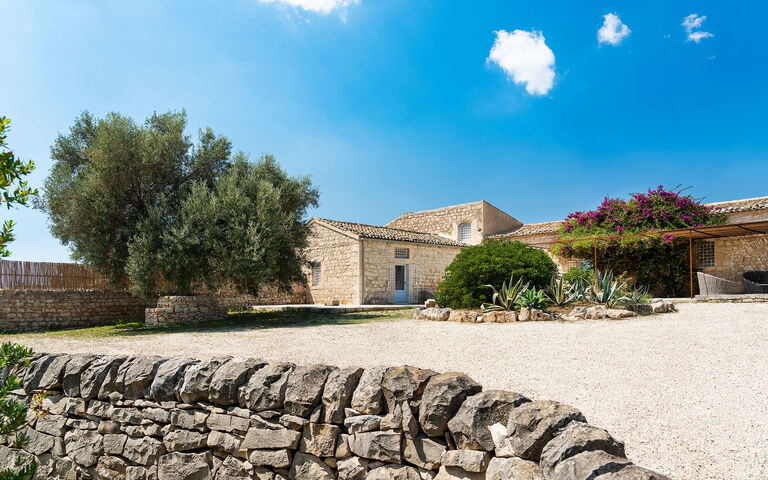 Villa Dimora Pura: all'aperto, Giardino