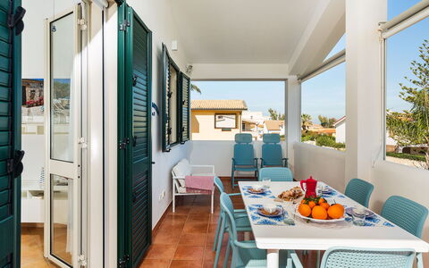 Alloggio Calantha: Cucina, Sala da pranzo, Soggiorno