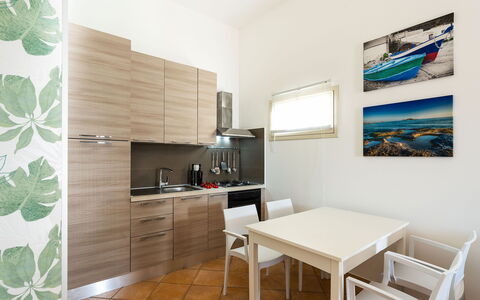 Alloggio Kalika: Cucina, Sala da pranzo, Soggiorno