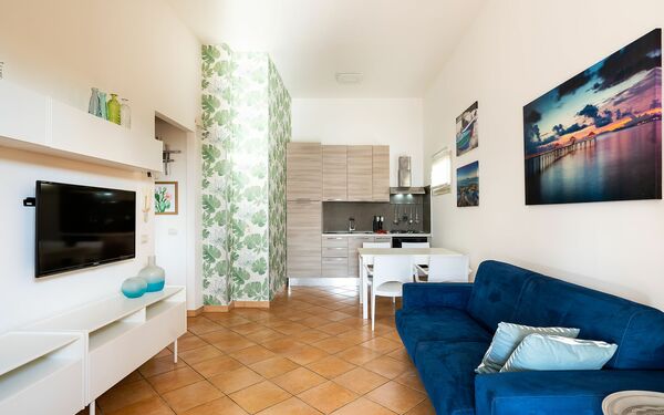 Alloggio Kalika: Cucina, Sala da pranzo, Soggiorno