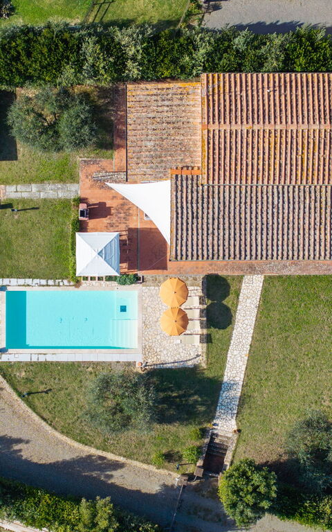 Villa Renina: all'aperto, Piscina