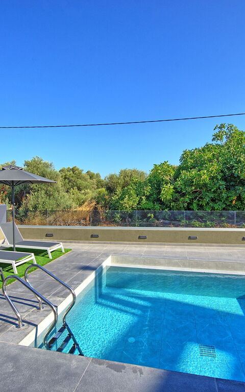 Villa Maripol: all'aperto, Giardino, Piscina