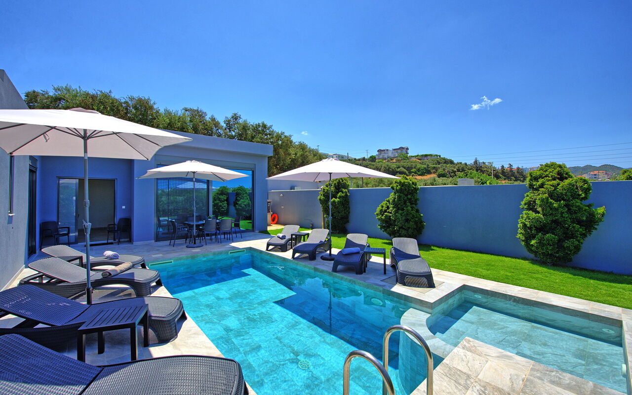 Villa Zaneti: all'aperto, Estate, Piscina