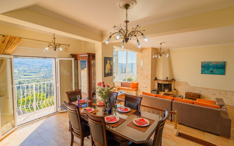 Villa Dinos: Sala da pranzo
