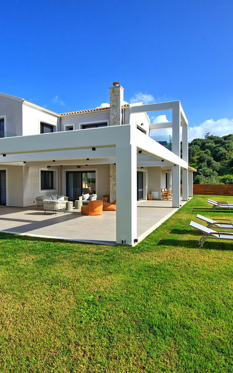 Villa Ebellina: all'aperto, Giardino, Piscina