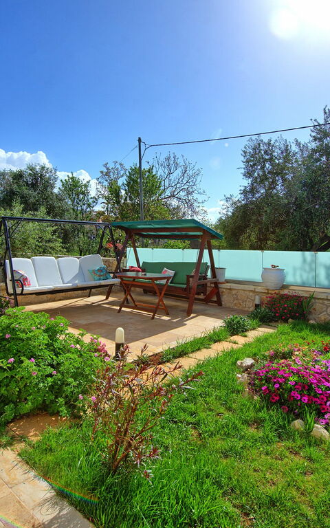 Villa Elaia: all'aperto, Giardino