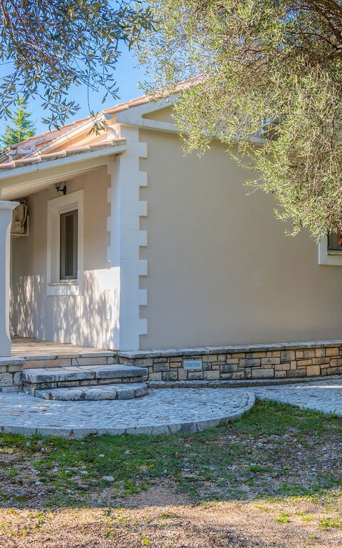 Villa Dimitris: all'aperto, Giardino