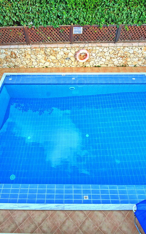 Villa Koules: all'aperto, Piscina