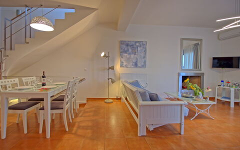 Alloggio Kastellina: Sala da pranzo, Soggiorno